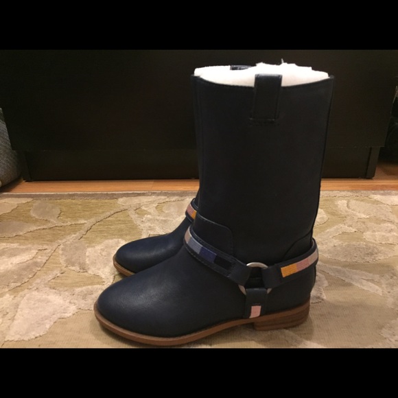 Lucky Brand Other - Lucky Brand Navy Boot with woven strap detail